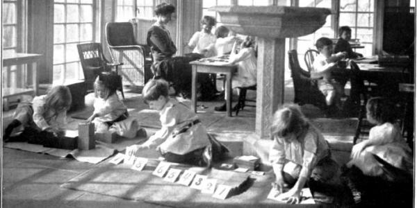 Darželis. Nuotrauka iš: Rivnės regioninės universalios mokslinės bibliotekos